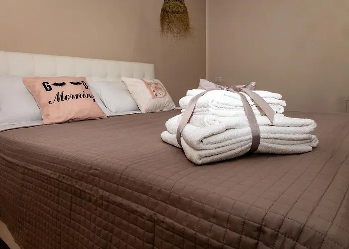 Daria\'S Home Apartment Rooms